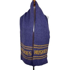 Vintage ICELANDIA wool blend UW Huskies Wool Scarf